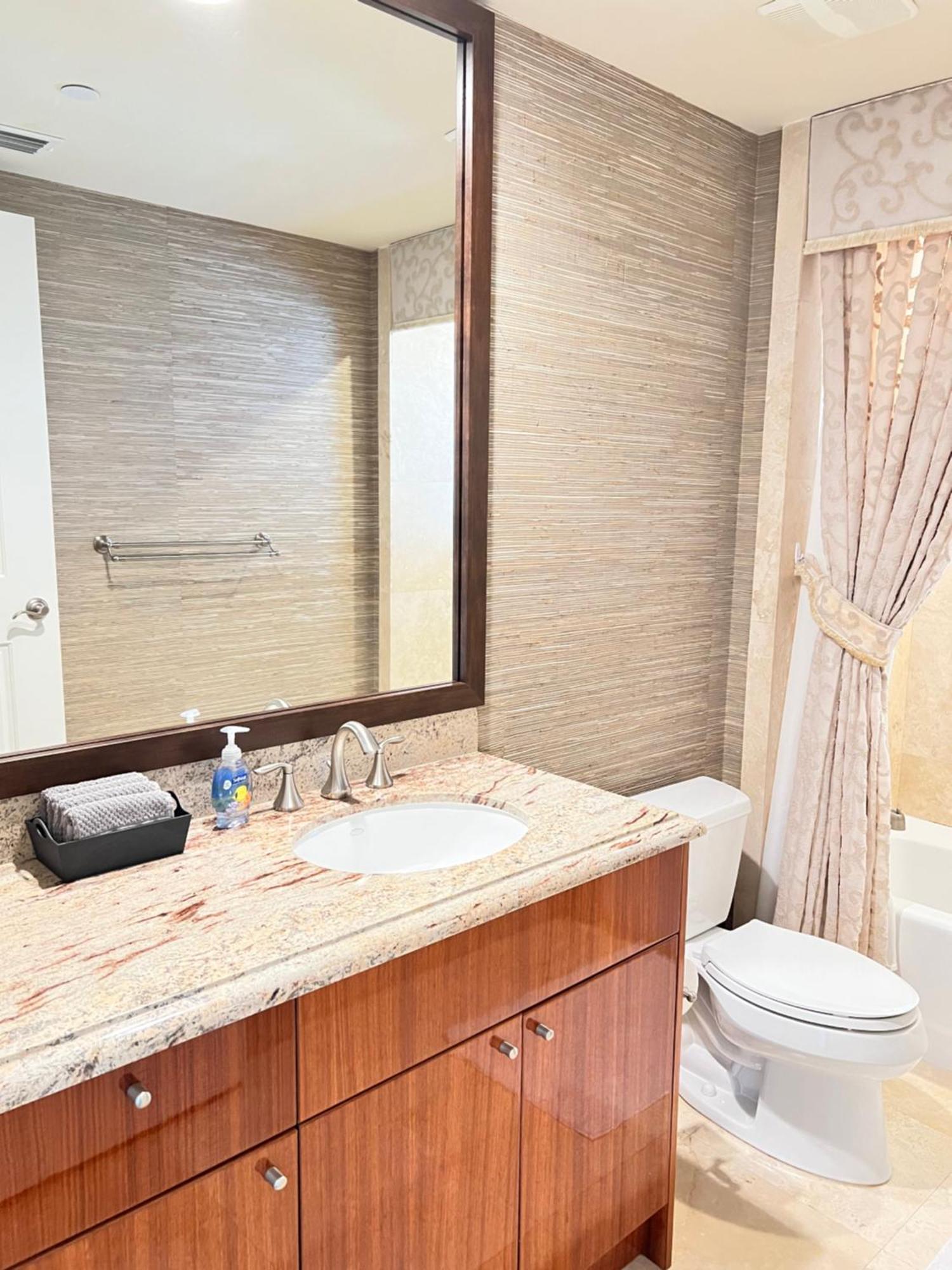 Ritz Carlton Luxurious Residence On Singer Island Ривьера-Бич Экстерьер фото